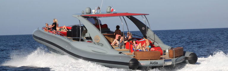 Aida bateau de location Corse Sardaigne